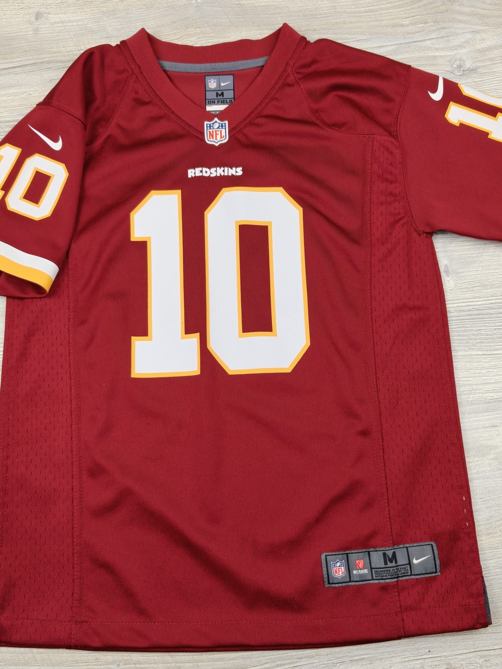 Nike Washington Redskins Robert Griffin III #10 Youth Jersey Size Medium 10-12